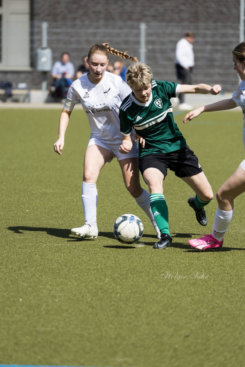 Bild 169 - wBJ SC Alstertal-Langenhorn - Rissener SV : Ergebnis: 9:0